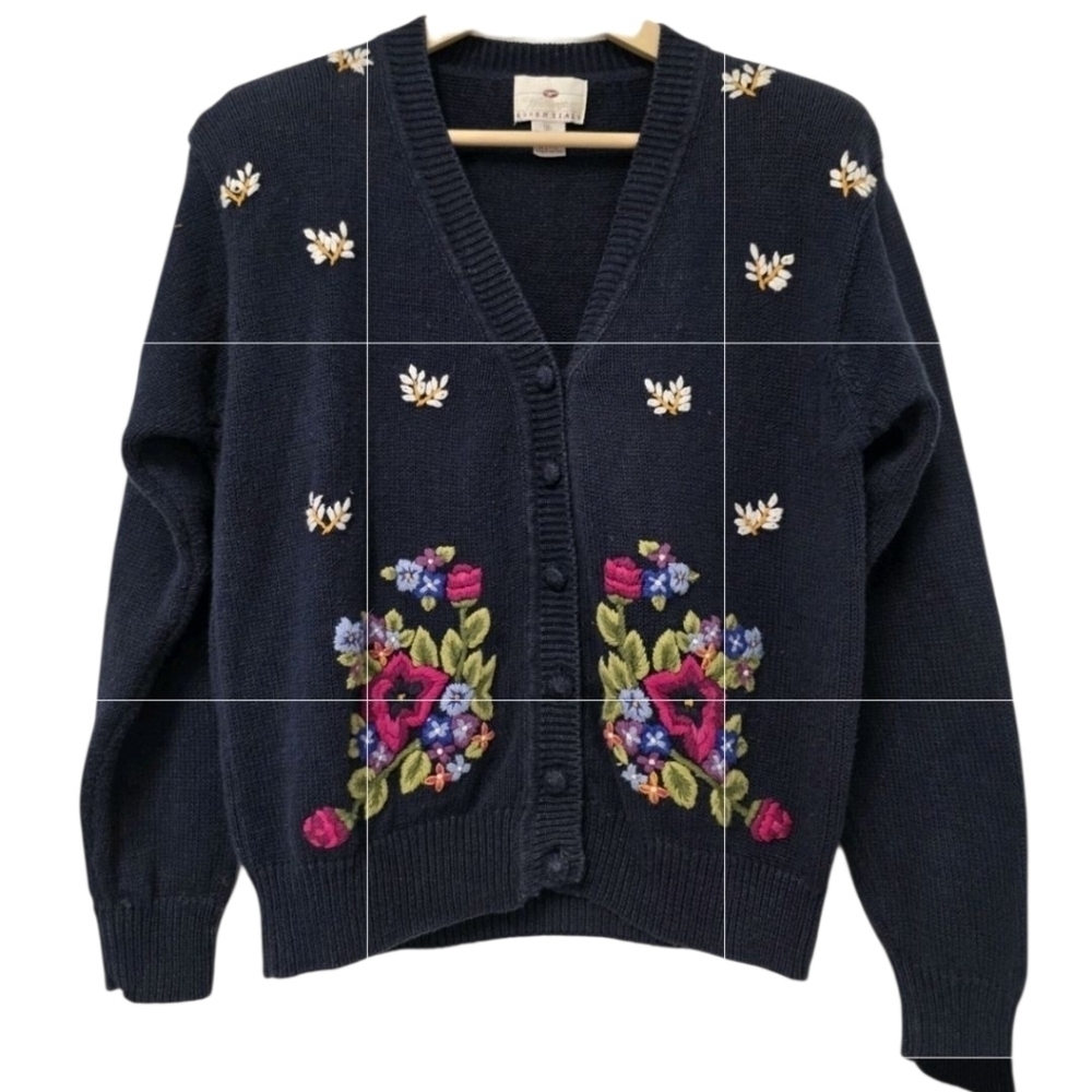 Vintage Worthington Cardigan Sweater Women's Size Small Embroidered Floral Navy - Picture 1 of 6